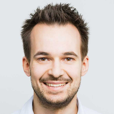 Dr. Johannes Becher